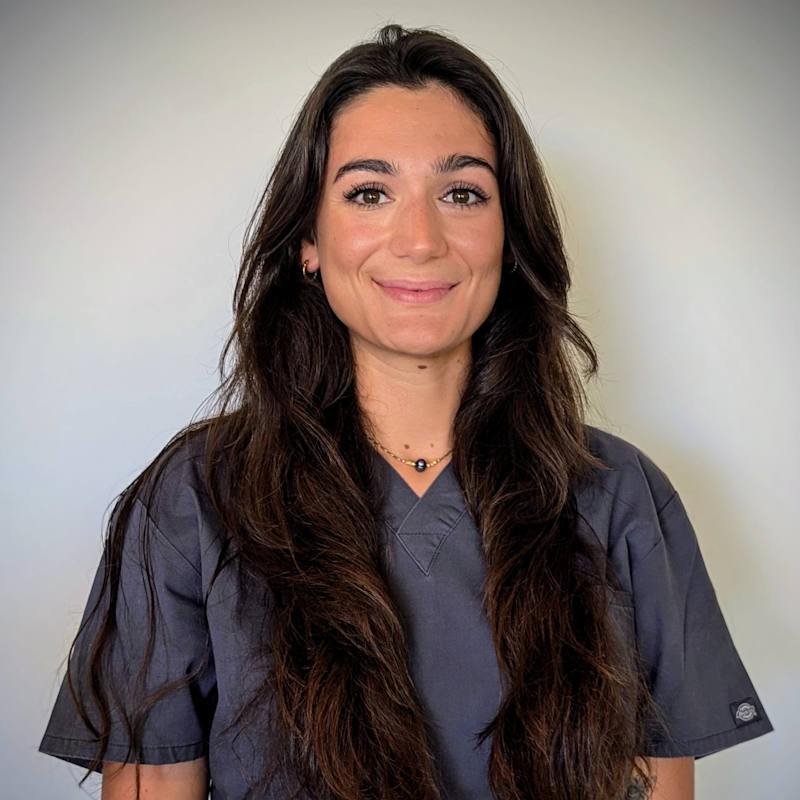 Dr Charlotte Feneuil - Cabinet Dentalpéi